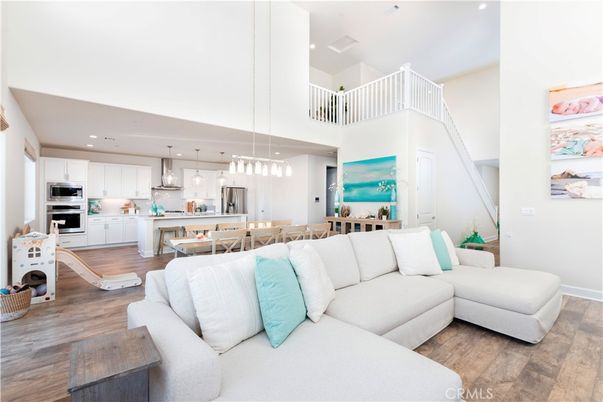 Dining room, Interior, Kitchen, Living room, Pendant Lights, Recessed Lighting, Stainless Steel Appliances, Wood Texture Flooring