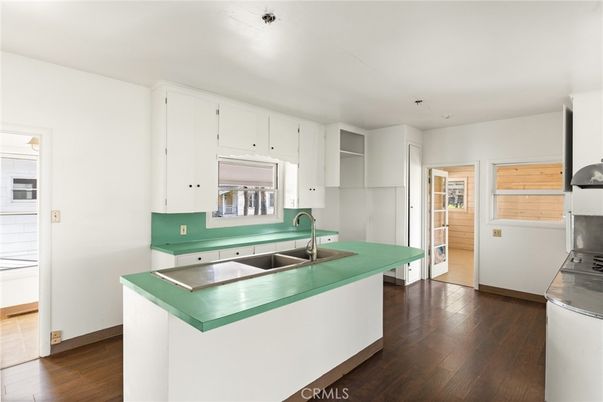 Interior, Kitchen, Wood Texture Flooring
