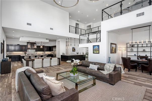 Dining room, Interior, Kitchen, Living room, Pendant Lights, Recessed Lighting, Stainless Steel Appliances, Wood Texture Flooring