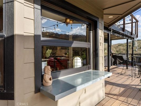 Exterior, Hot Tub