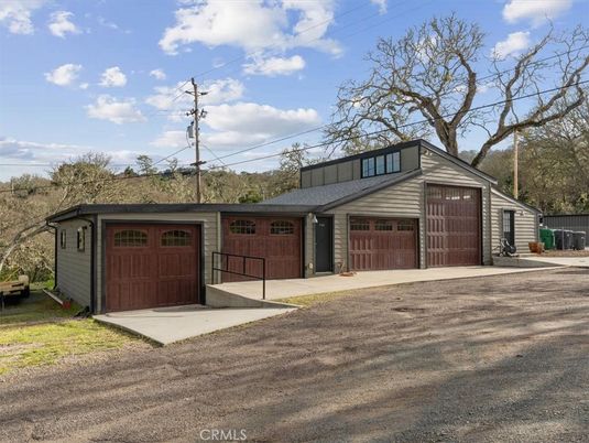 Attached, Detached Garage, Exterior, Facade, Brick Facade, Ranch