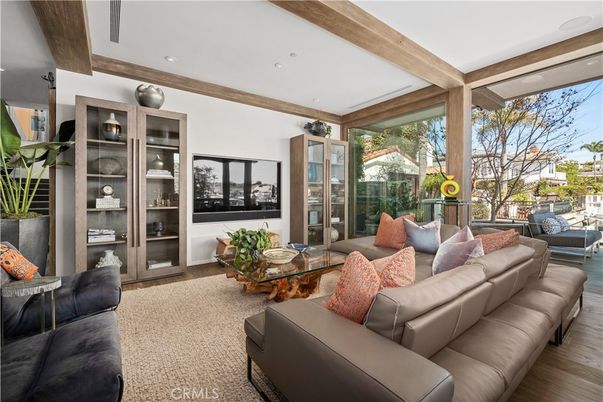 Interior, Living room, Recessed Lighting, Wooden Beams, Wood Texture Flooring