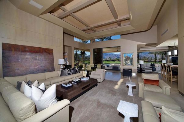 Dining room, Interior, Living room, Pendant Lights