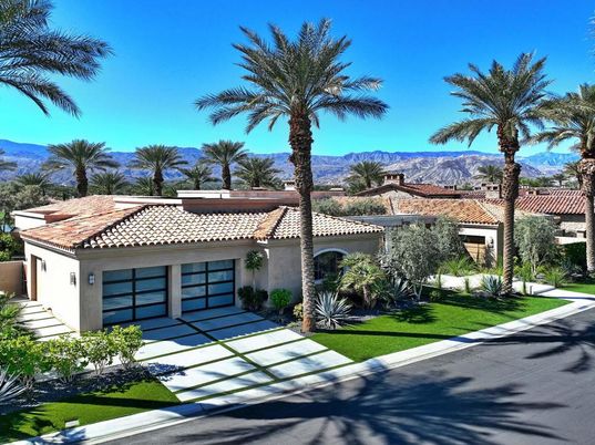 Attached, Exterior, Facade, Spanish Mediterranean