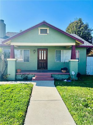 Exterior, Facade, American Craftsman
