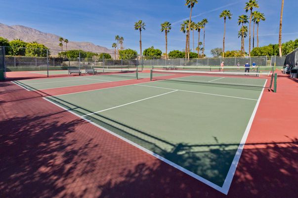 Exterior, Tennis Courts