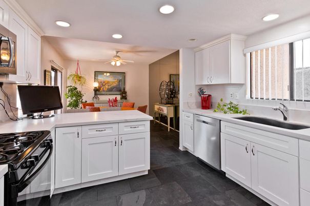 Dining room, Interior, Kitchen, Recessed Lighting, Stainless Steel Appliances