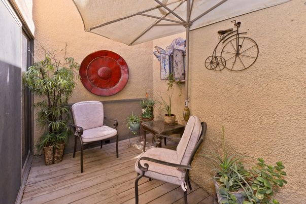 Exterior, Wood Texture Flooring