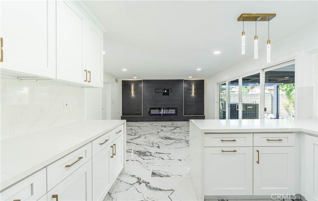 Fireplace, Interior, Kitchen, Marble, Marble Walls, Pendant Lights, Recessed Lighting