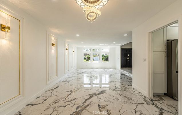 Chandelier, Interior, Marble, Recessed Lighting