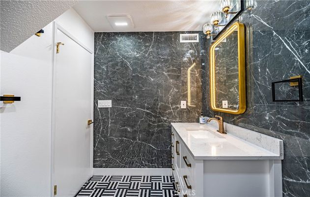 Bathroom, Interior, Marble Walls
