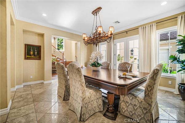 Chandelier, Dining room, Interior, Recessed Lighting