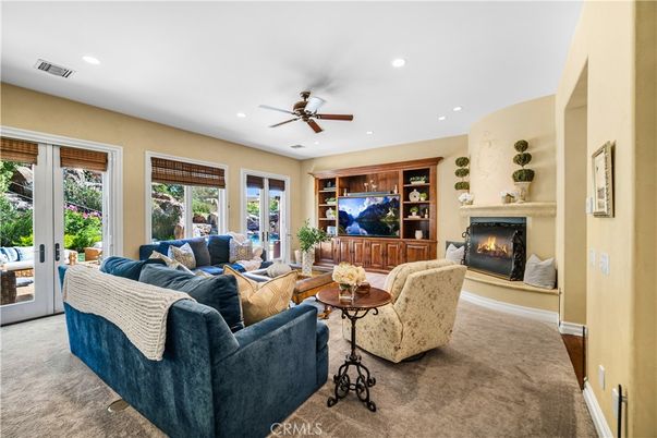 Fireplace, Interior, Living room, Recessed Lighting