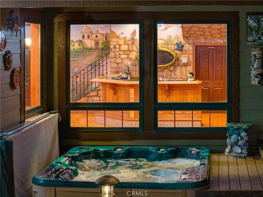 Hot Tub, Interior