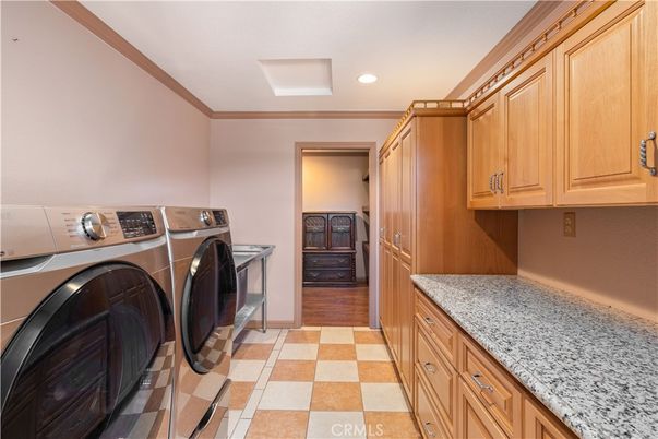 Interior, Recessed Lighting, Washer