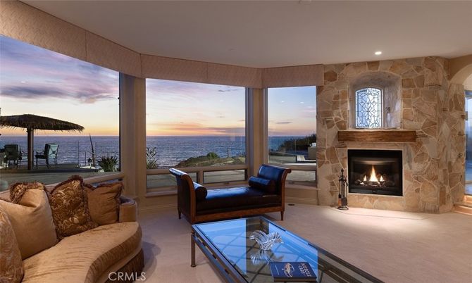 Fireplace, Interior, Living room, Recessed Lighting, Stone Walls, Water