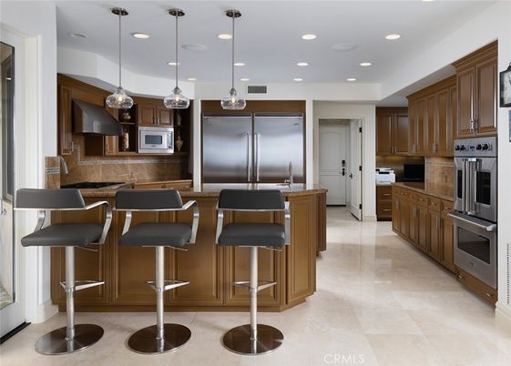 Interior, Kitchen, Pendant Lights, Recessed Lighting, Stainless Steel Appliances