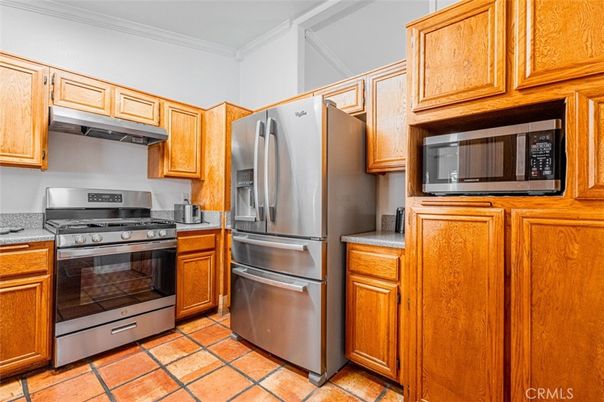 Interior, Kitchen, Stainless Steel Appliances
