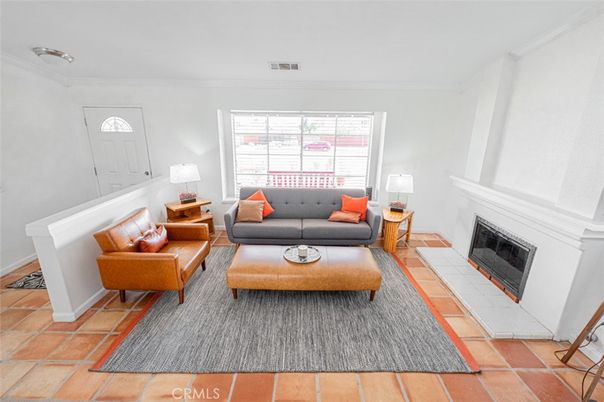 Fireplace, Interior, Living room