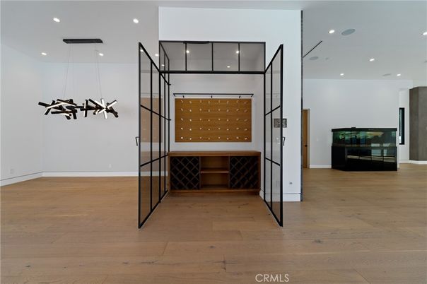 Interior, Pendant Lights, Recessed Lighting, Wood Texture Flooring