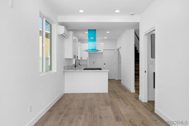 Interior, Kitchen, Recessed Lighting, Wood Texture Flooring