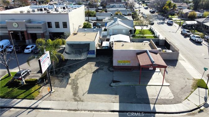 Exterior, Drone