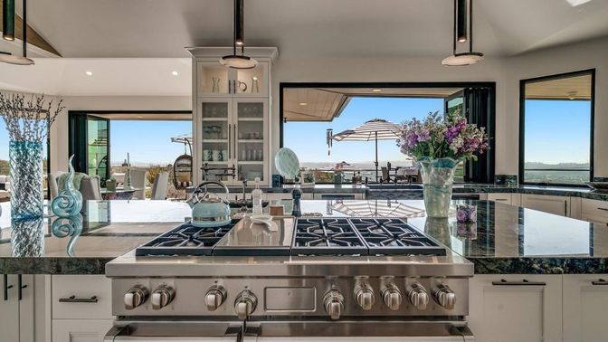 Interior, Kitchen, Pendant Lights, Recessed Lighting, Stainless Steel Appliances