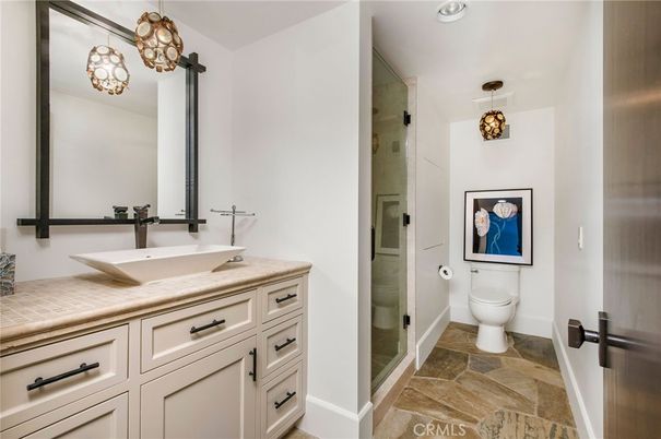 Bathroom, Interior, Recessed Lighting, Tile Countertops