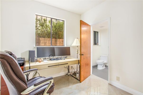 Bathroom, Home Office, Interior