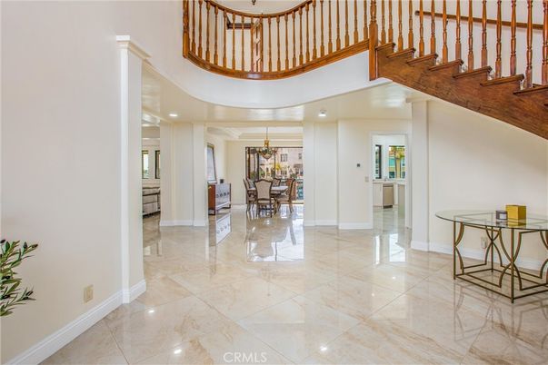Chandelier, Dining room, Interior, Recessed Lighting