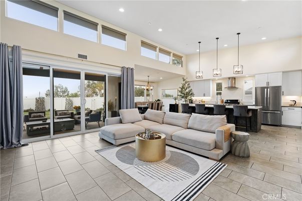 Dining room, Interior, Kitchen, Living room, Pendant Lights, Recessed Lighting, Stainless Steel Appliances