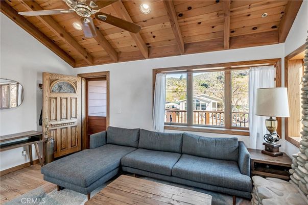 Interior, Living room, Recessed Lighting, Wooden Beams, Wooden Ceilings, Wood Texture Flooring