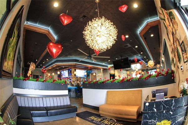 Chandelier, Interior, Recessed Lighting