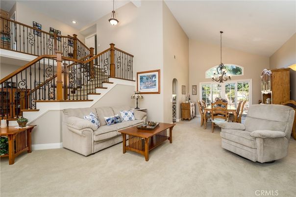 Chandelier, Dining room, Interior, Living room, Pendant Lights, Recessed Lighting