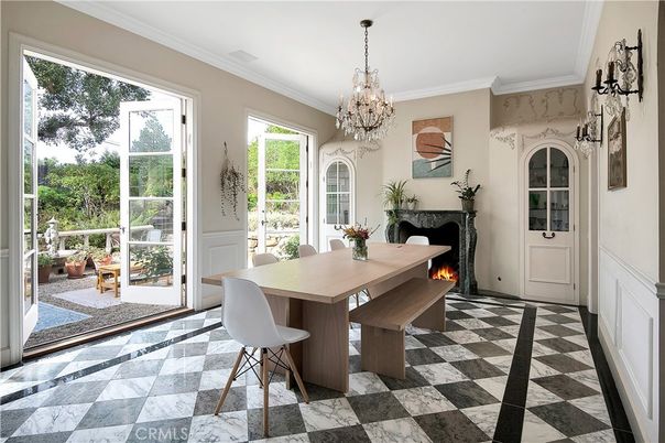 Chandelier, Dining room, Fireplace, Interior, Marble