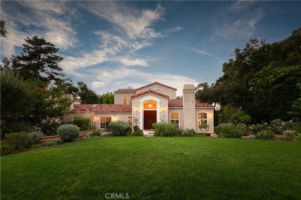 Backyard, Exterior, Facade, Mediterranean