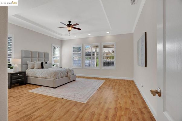 Bedroom, Interior, Recessed Lighting, Wood Texture Flooring