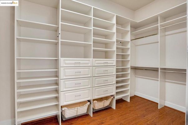 Interior, Walk-in Closets, Wood Texture Flooring