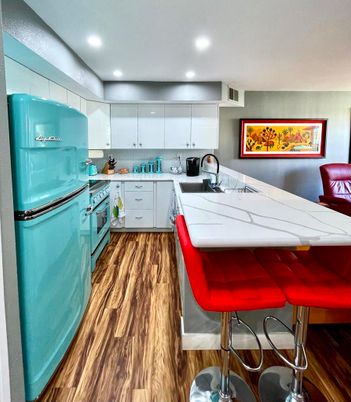 Interior, Kitchen, Recessed Lighting, Wood Texture Flooring