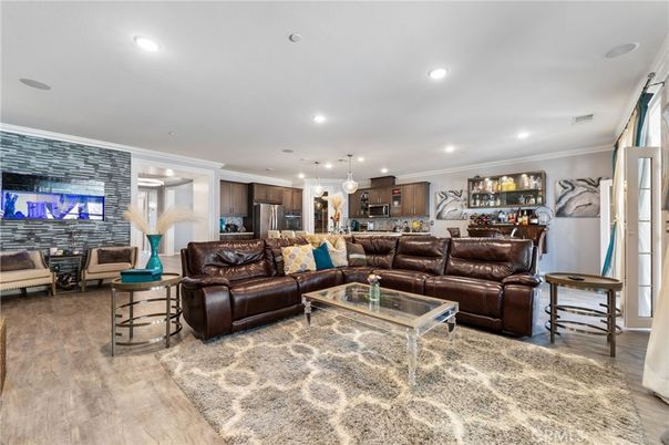 Interior, Kitchen, Living room, Pendant Lights, Recessed Lighting, Stone Walls