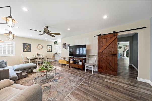 Dining room, Interior, Living room, Pendant Lights, Recessed Lighting, Wood Texture Flooring