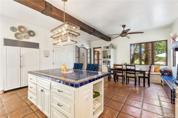 Chandelier, Dining room, Interior, Kitchen, Tile Countertops, Wooden Beams
