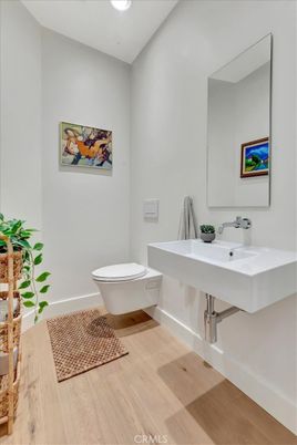 Bathroom, Interior, Recessed Lighting, Wood Texture Flooring