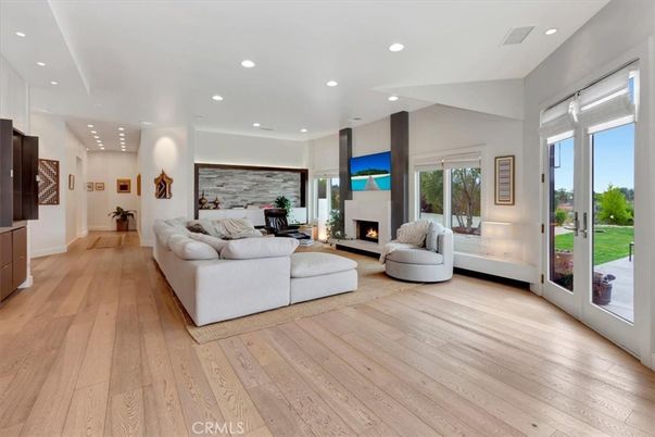 Fireplace, Interior, Living room, Recessed Lighting, Wood Texture Flooring