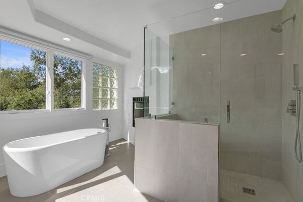 Bathroom, Free Standing Baths, Glass Shower, Interior, Recessed Lighting