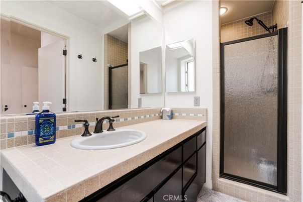 Bathroom, Interior, Tile Countertops
