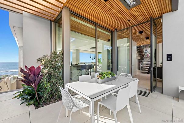 Dining room, Exterior, Water