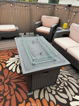 Exterior, Hot Tub