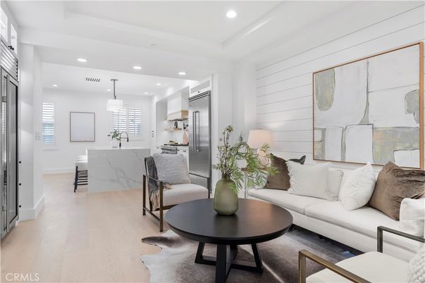 Interior, Kitchen, Living room, Pendant Lights, Recessed Lighting, Stainless Steel Appliances, Wood Texture Flooring
