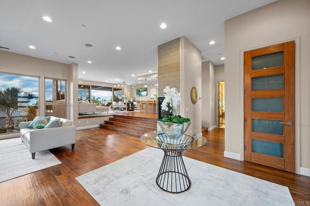 Dining room, Interior, Living room, Pendant Lights, Recessed Lighting, Wood Texture Flooring